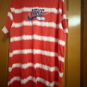 Nike Red & White Tie-Dye Crewneck Tee